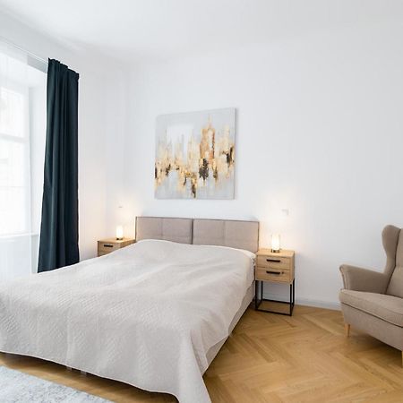 Apartment Ballgasse Luxury Wien Exterior foto
